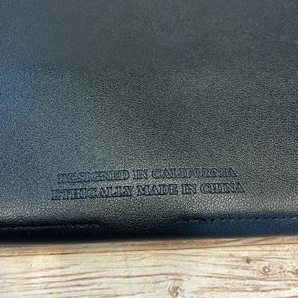 The Glass Ladder Document Folder briefcase Black
